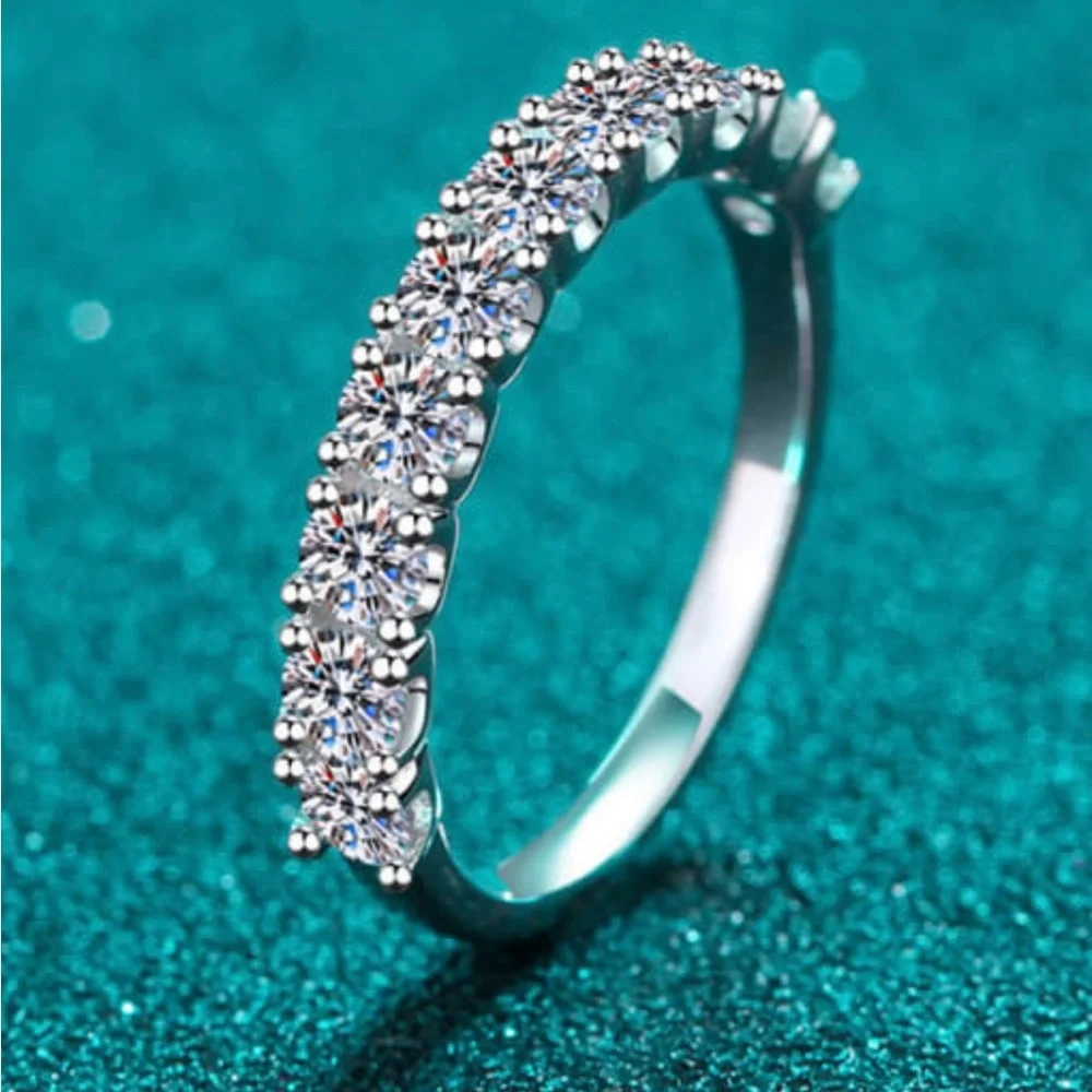 925 Sterling Silver Moissanite Classic Band Ring